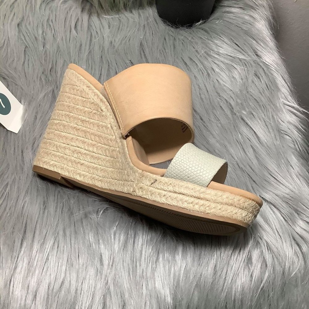 Women's Adelina Microsuede Two Band Espadrille - Picture 2 of 3